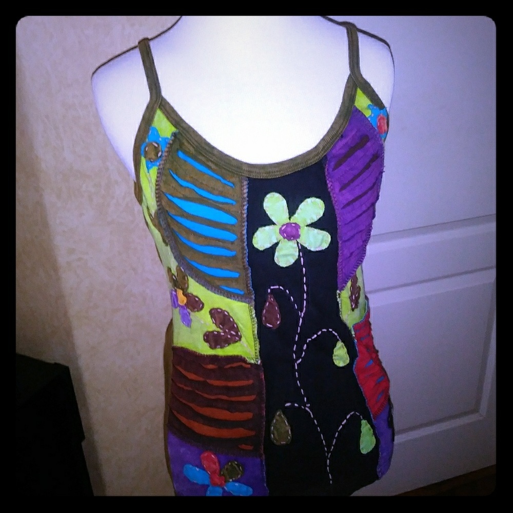 Rising International Tank Top NWT size Medium
